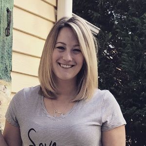 Meet your Posher, Candice